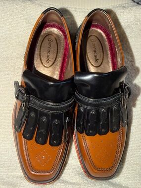 Rare vintage women’s Barracuda leather loafers